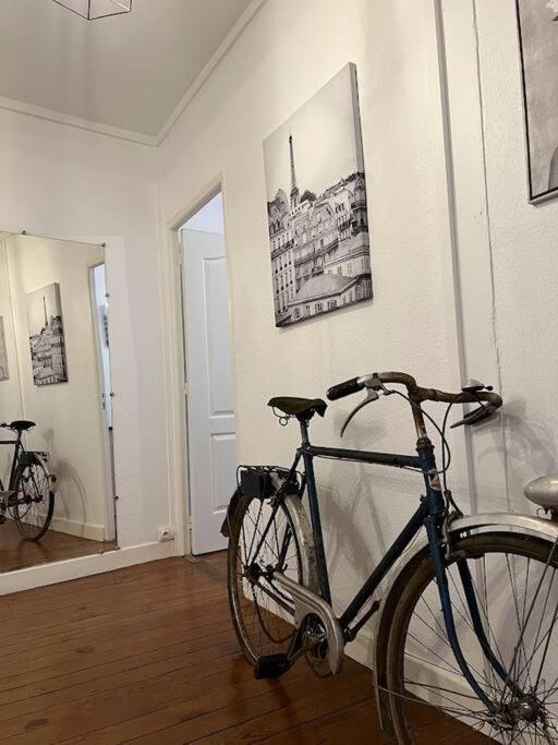 디종 Le Comte Est Bon, Quartier Antiquaires 아파트 외부 사진